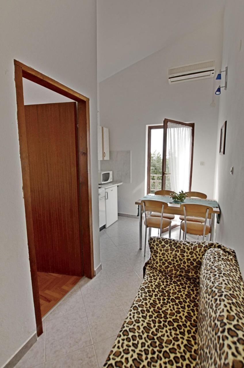 Apartments Josip Pavicini Extérieur photo