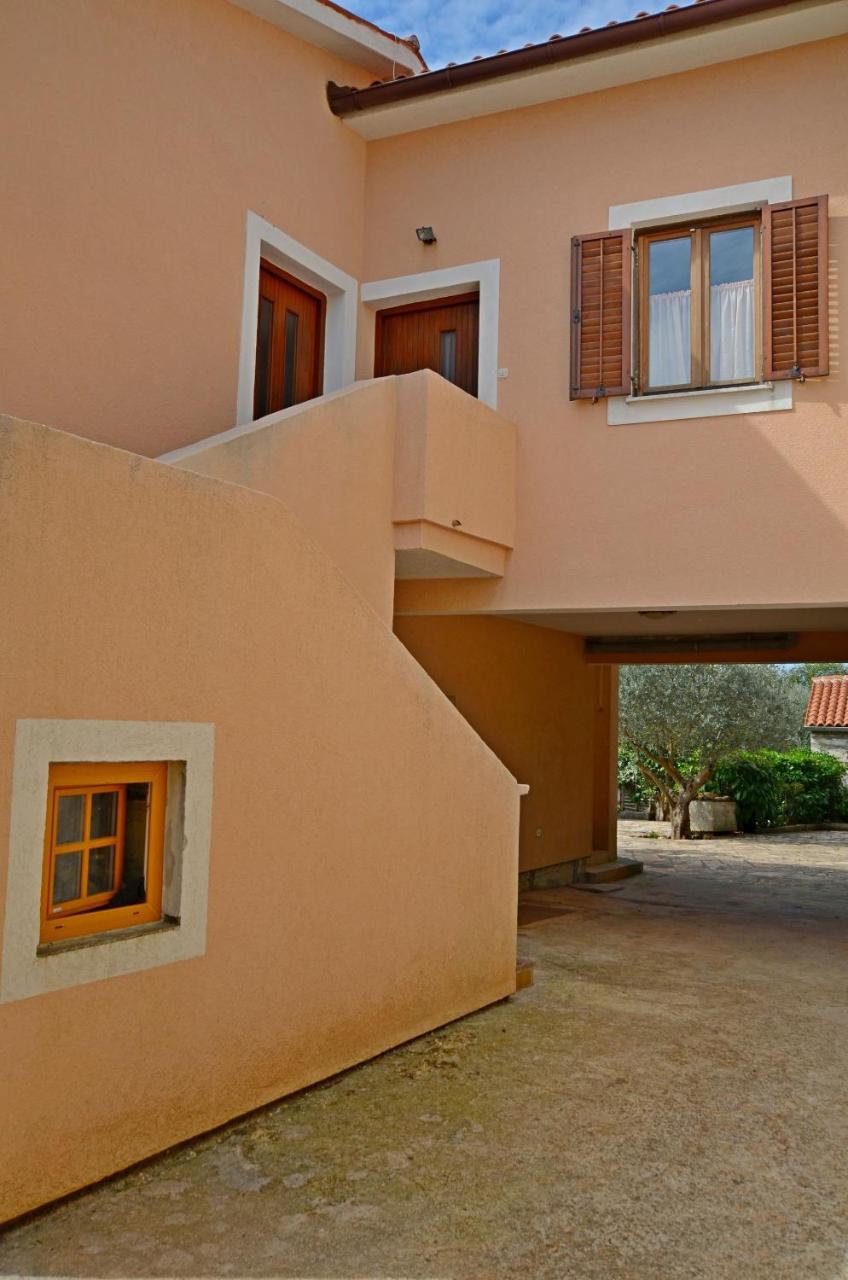 Apartments Josip Pavicini Extérieur photo